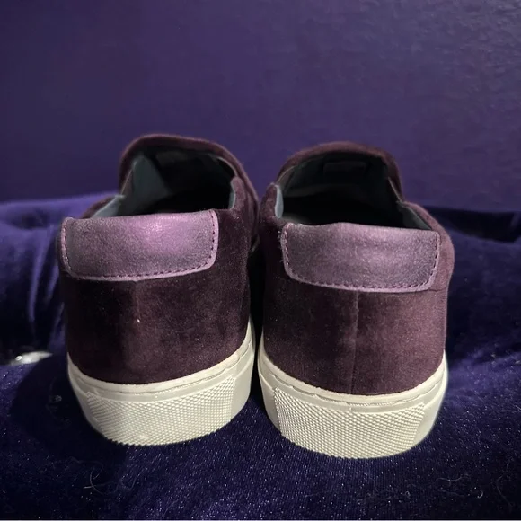 Skechers Vaso 49933 Burgandy Purple Velvet Casual Memory Foam Slip Ons 9.5 - Picture 3 of 14